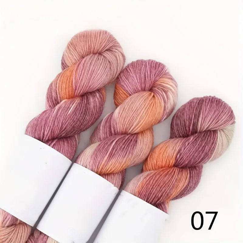 3 pelotes de laine arc-en-ciel teinte à la main 100gr x 3