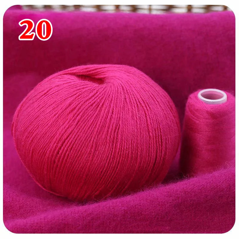 Pelote de laine 100% cachemire de Mongolie 70gr Plusieurs couleurs disponibles
