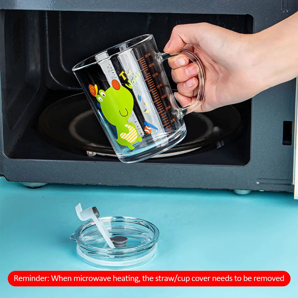 Tasse avec couvercle et paille de 350ml pour enfant