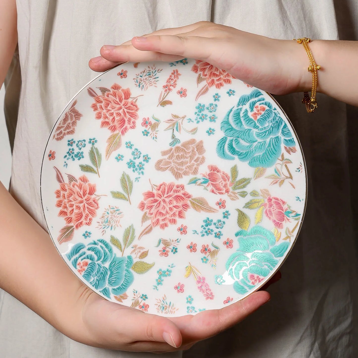 Chinese flower cup
