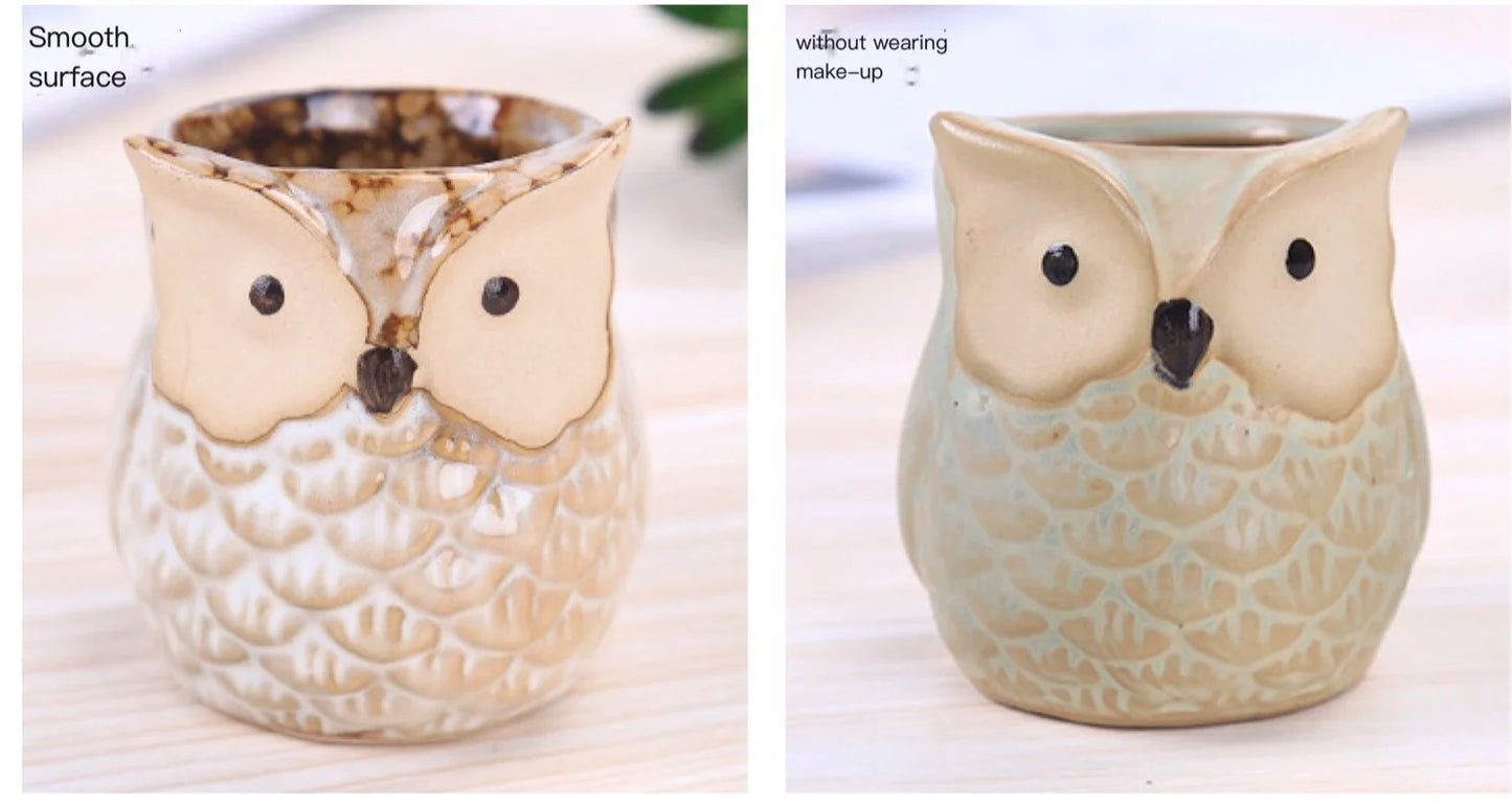 Small Owl-shaped pot