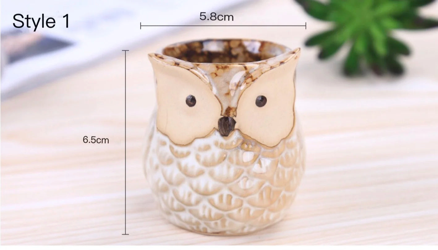 Small Owl-shaped pot