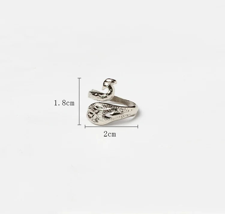 Adjustable tension ring for Peacock or fish hook