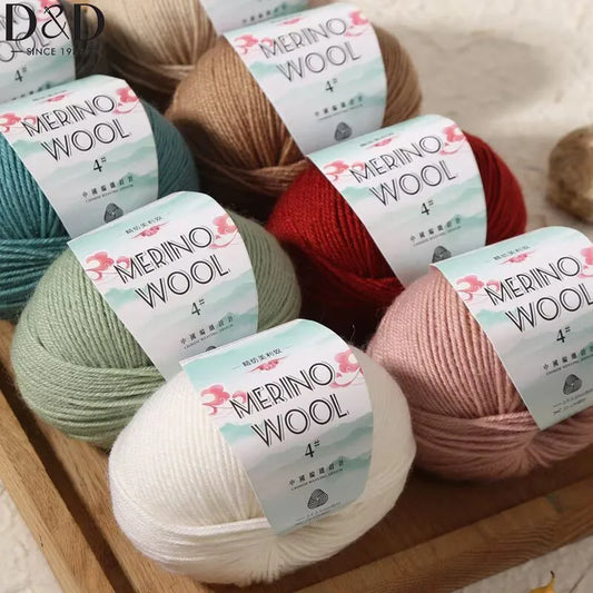 Ball of Merino wool 50gr / 130m baby clothes