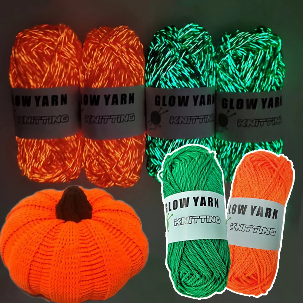 Pelotes de laine fluorescentes Brillent dans le noir