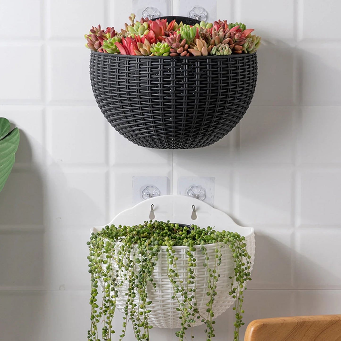 Hanging pot