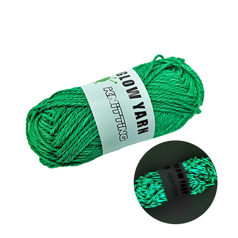 Pelotes de laine fluorescentes Brillent dans le noir